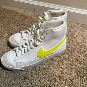 Nike Blazers Women Size 9